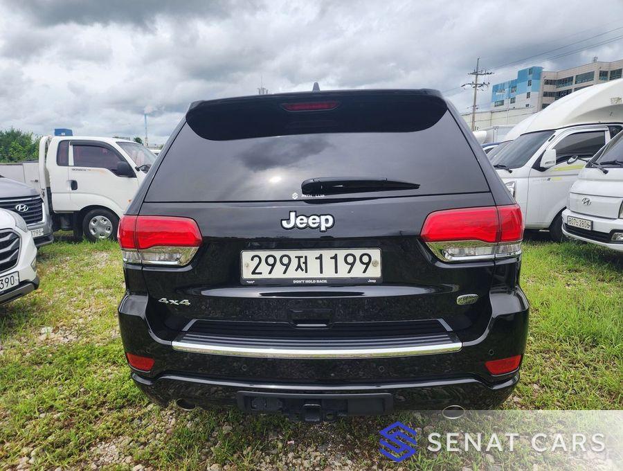 Jeep Cherokee 3.6 Laredo WK2 2WD