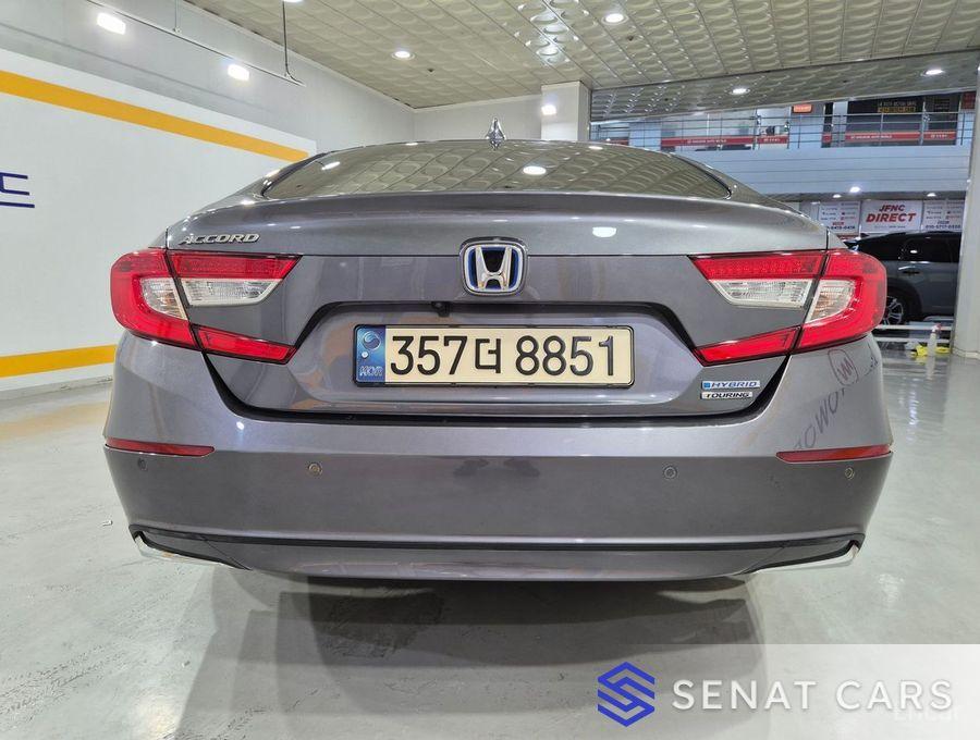 Honda Accord 2.0 Hybrid Touring 2WD