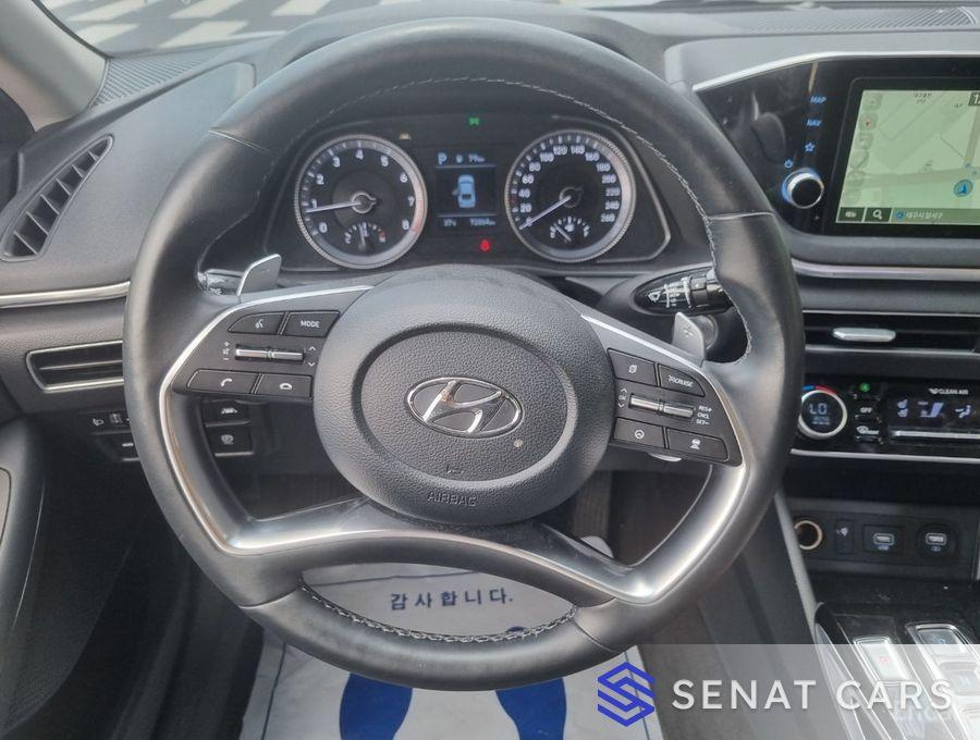 Hyundai Sonata 2.0 Premium 2WD