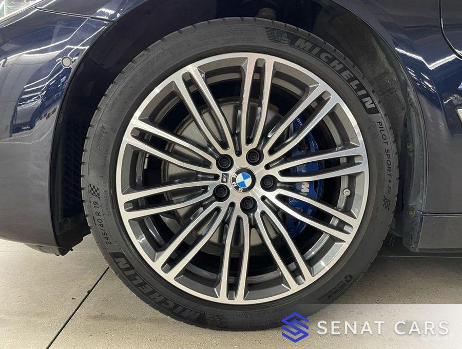 BMW 5-Series 530e M Sport 2WD