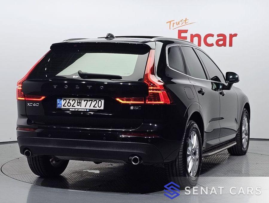 Volvo XC60 B5 Momentum 2WD