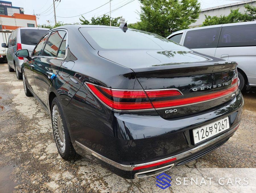 Genesis G90 3.8 Premium Luxury AWD