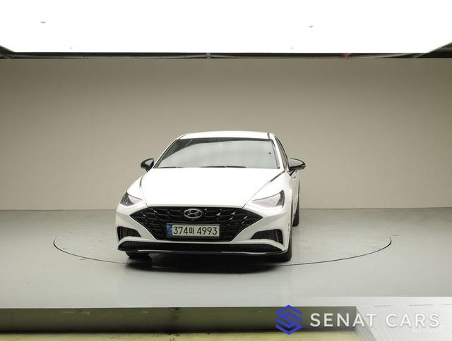 Hyundai Sonata 2.0 Premium Plus 2WD