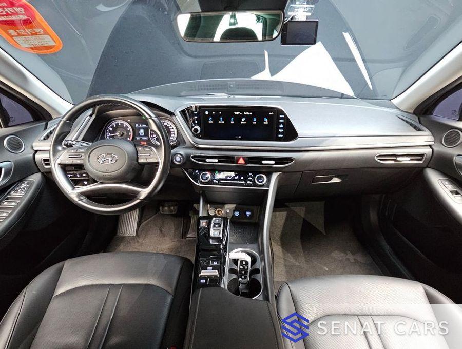 Hyundai Sonata 2.0 Premium 2WD