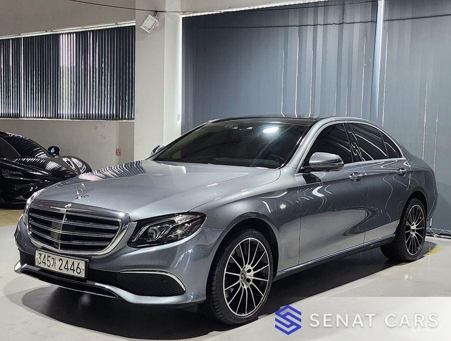 Mercedes-Benz E-Class E300 4MATIC Exclusive 4WD