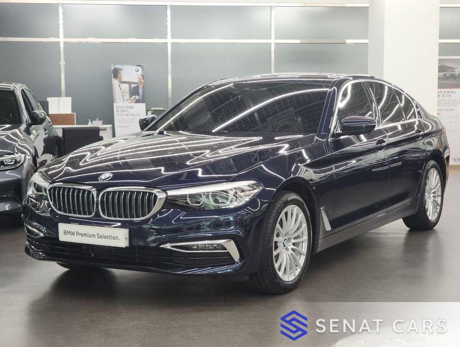 BMW 5-Series 520i Luxury 2WD