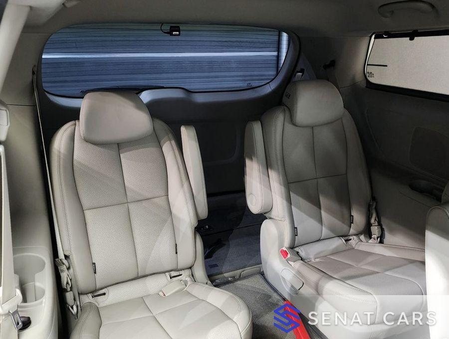 Kia Carnival Gasoline 9-Seater Noblesse Special 2WD