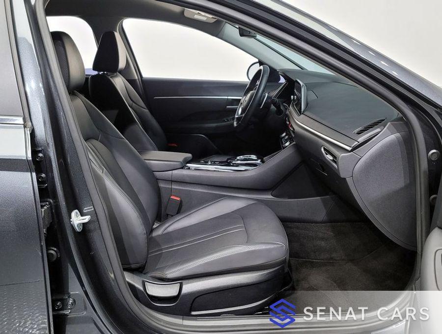 Hyundai Sonata 2.0 Premium 2WD