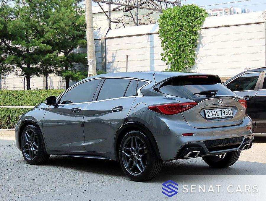 Infiniti Q30 2.0 Sport Essential 2WD