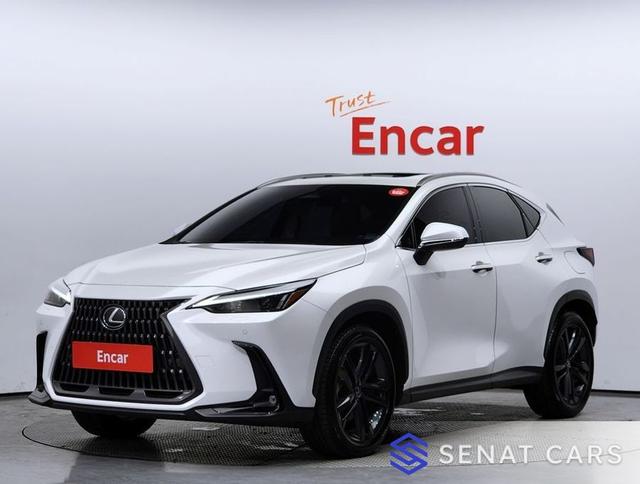 Lexus NX Premium 2WD