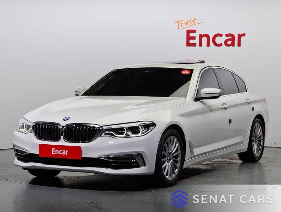 BMW 5-Series 520i Luxury 2WD