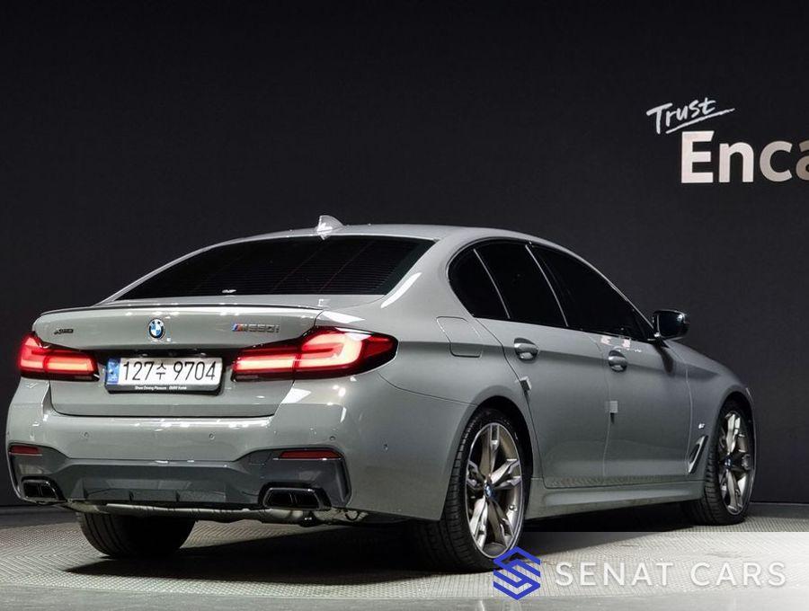 BMW 5-Series M550i xDrive 4WD