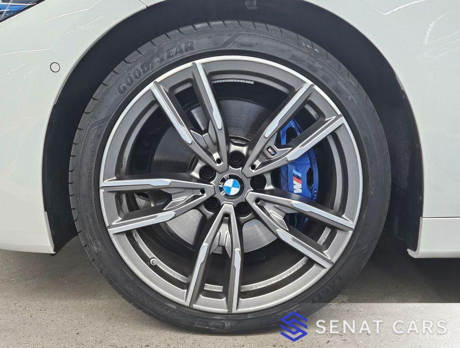 BMW 4-Series M440i xDrive Online Exclusive Coupe 4WD