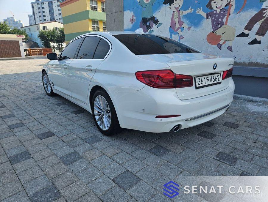 BMW 5-Series 520d Luxury Plus 2WD