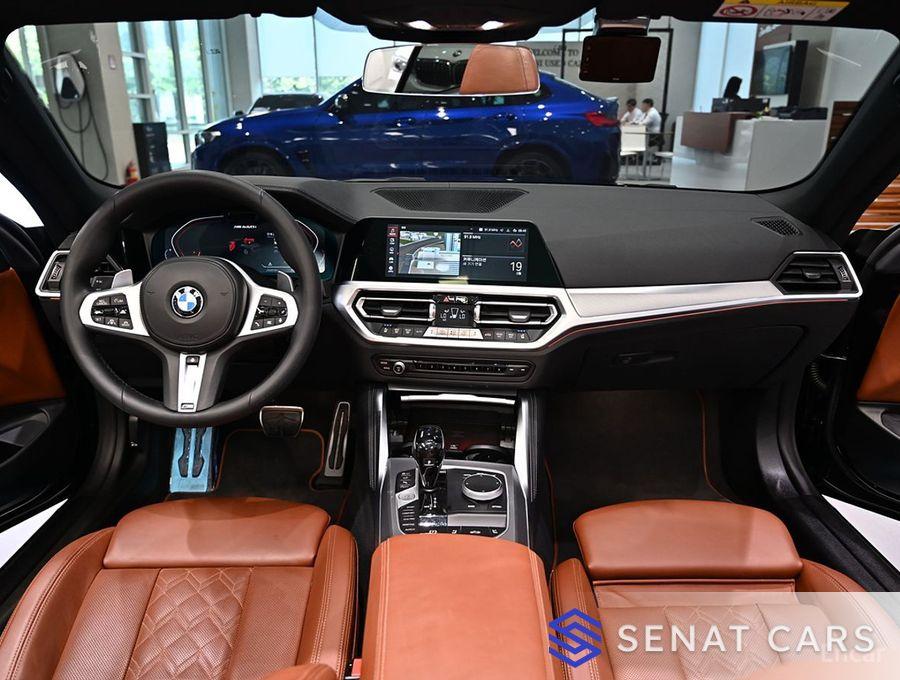 BMW 4-Series M440i xDrive Convertible 4WD