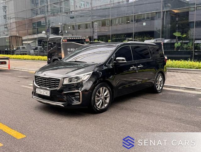 Kia Carnival Gasoline 7-Seater Limousine President 2WD