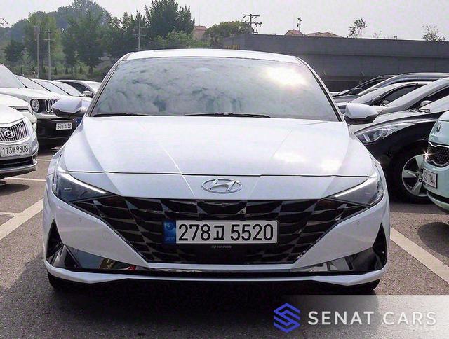 Hyundai AVANTE Inspiration 2WD