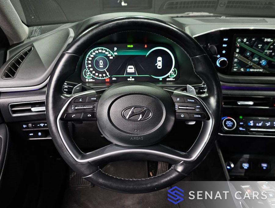 Hyundai Sonata 2.0 Premium Plus 2WD