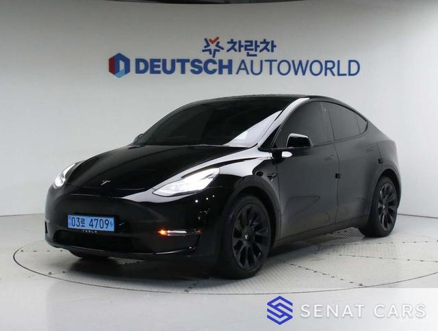 Tesla Model Y Long Range 2WD