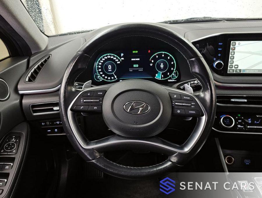 Hyundai Sonata 2.0 Premium Plus 2WD