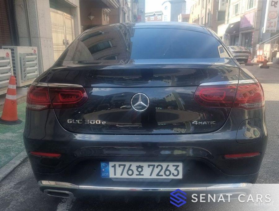 Mercedes-Benz GLC-Class GLC300e 4MATIC Coupe 4WD