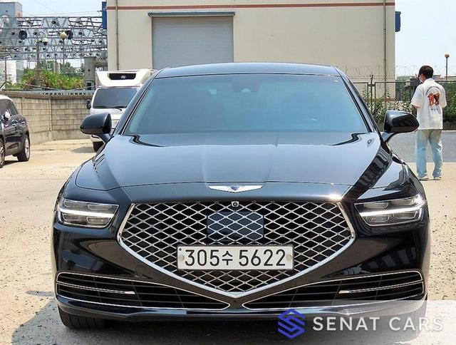 Genesis G90 3.8 Premium Luxury AWD