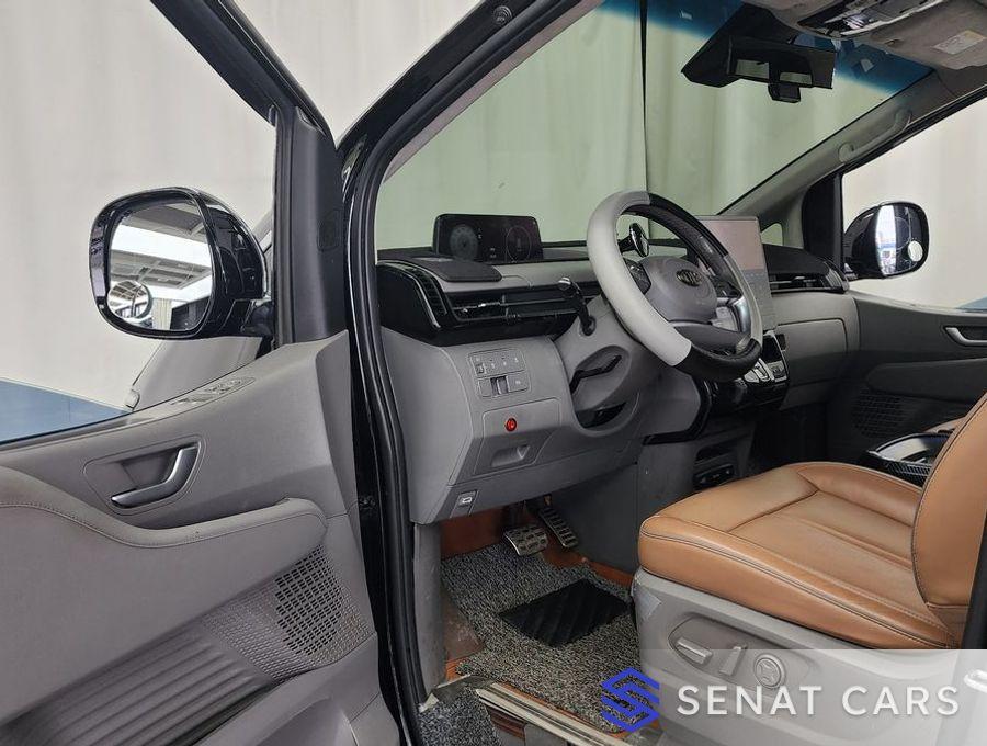 Hyundai Staria Lounge 9-Seater Inspiration 2WD