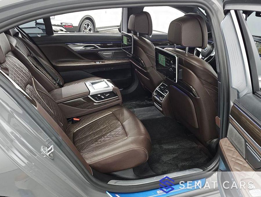 BMW 7-Series 730Ld xDrive Design Pure Excellence 4WD