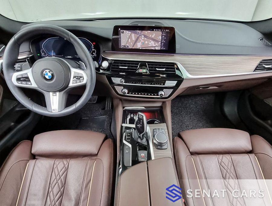 BMW 5-Series 530e M Sport 2WD