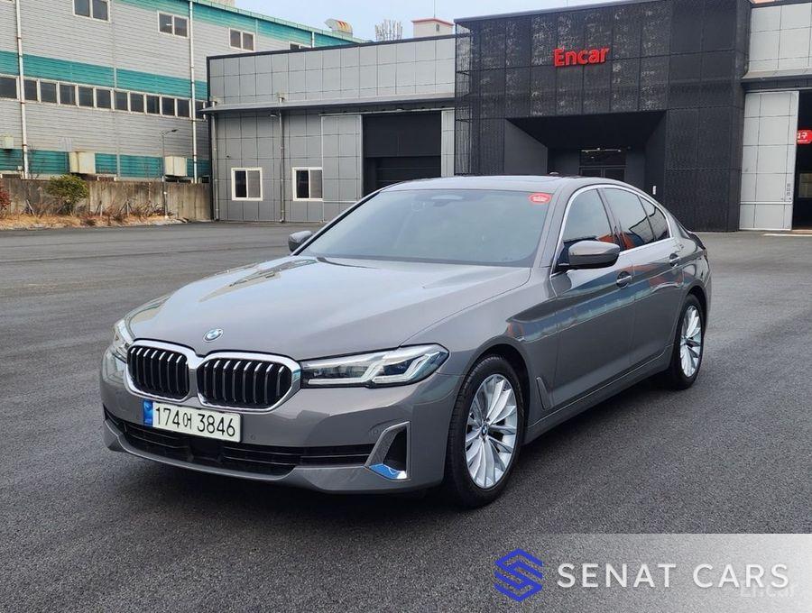 BMW 5-Series 520i Luxury 2WD