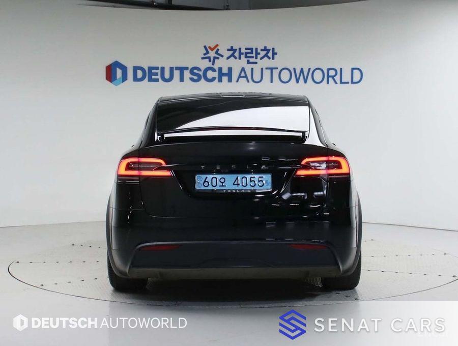 Tesla Model X  AWD