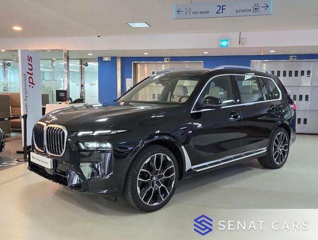 BMW X7 xDrive 40i M Sport 7STR 4WD