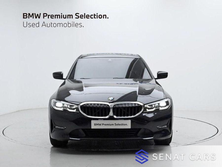 BMW 3-Series 320i 2WD