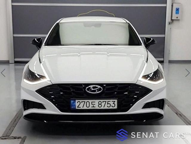 Hyundai Sonata 2.0 Premium Plus 2WD