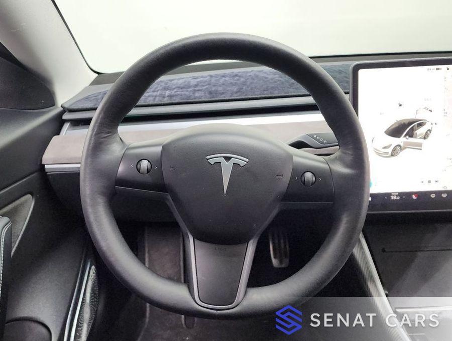 Tesla Model 3 Standard Range Plue 2WD