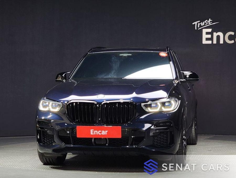 BMW X5 M50i 2WD