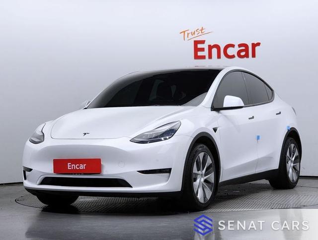 Tesla Model Y Long Range 2WD