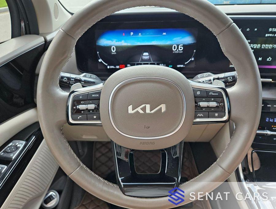 Kia Carnival Gasoline 9-Seater Noblesse 2WD