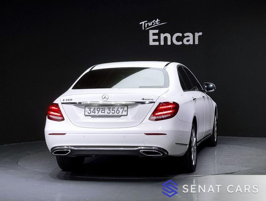 Mercedes-Benz E-Class E300 4MATIC Exclusive 4WD