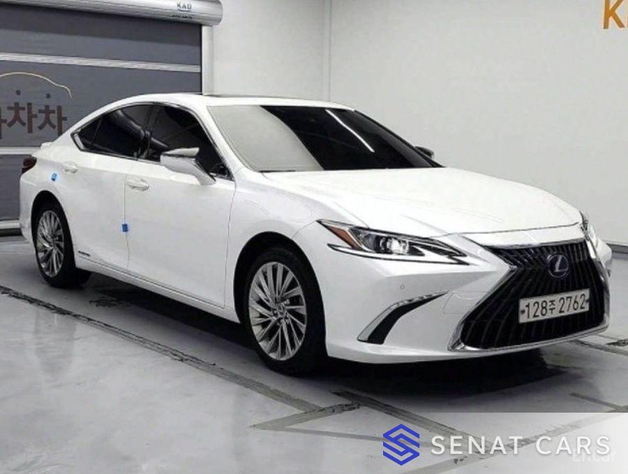 Lexus ES Luxury Plus 2WD