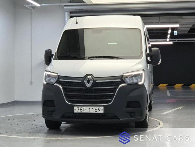 Renault-KoreaSamsung Master 2.3 13-Seater 2WD