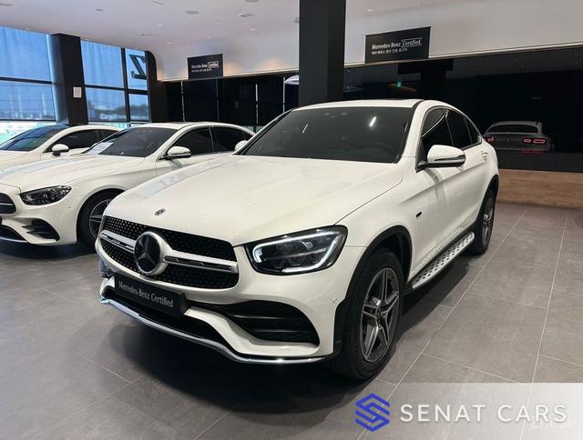 Mercedes-Benz GLC-Class GLC300e 4MATIC Coupe 4WD