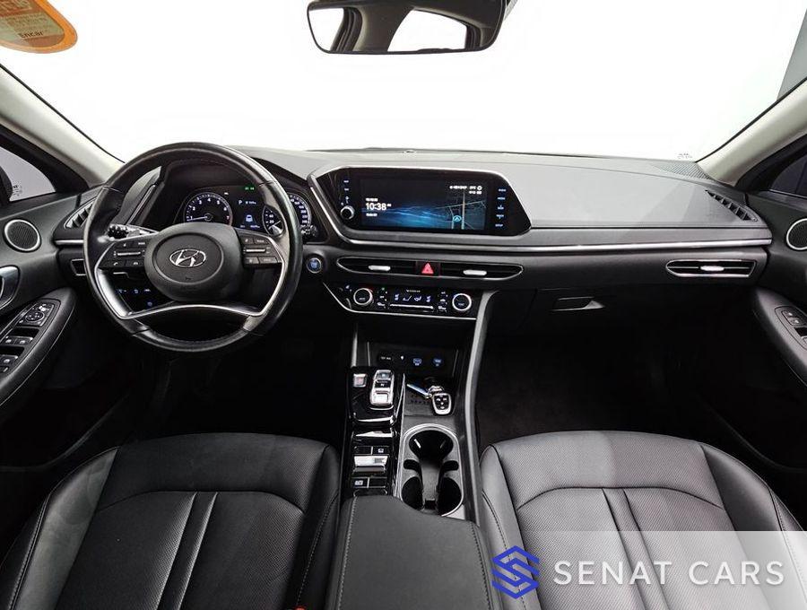 Hyundai Sonata 2.0 Premium 2WD