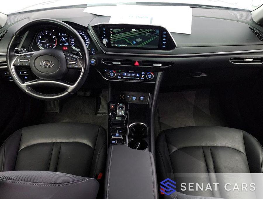 Hyundai Sonata 2.0 Premium 2WD