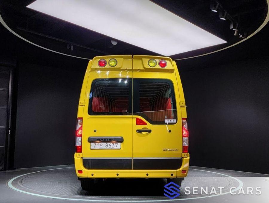 Renault-KoreaSamsung Master School Bus 13-Seater 2WD