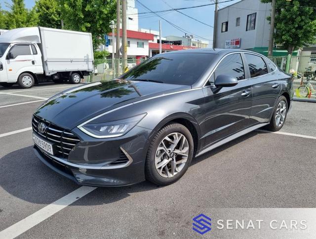 Hyundai Sonata 2.0 Premium Family 2WD