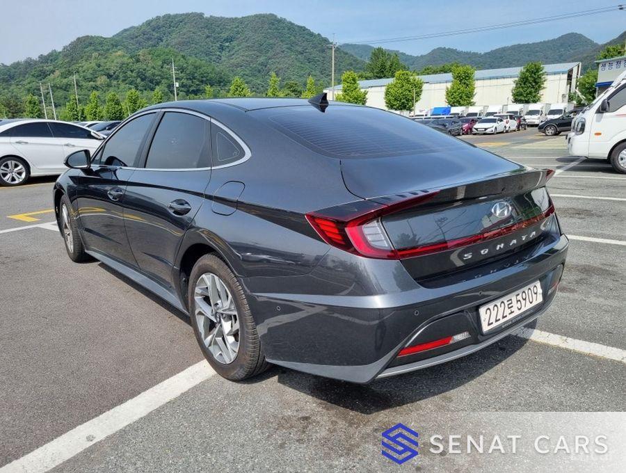 Hyundai Sonata 2.0 Premium Family 2WD