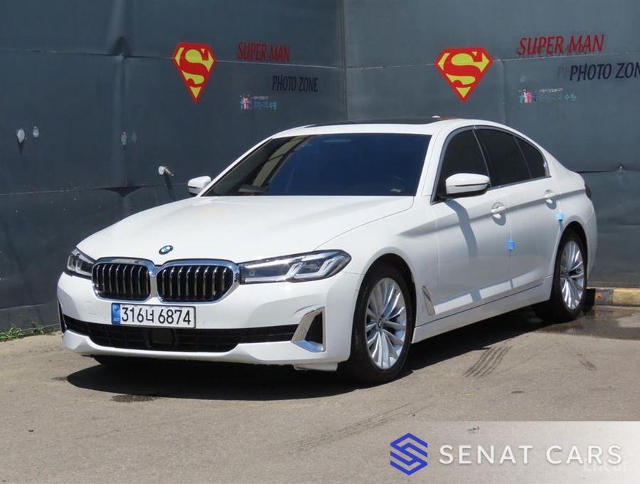 BMW 5-Series 520i Luxury 2WD