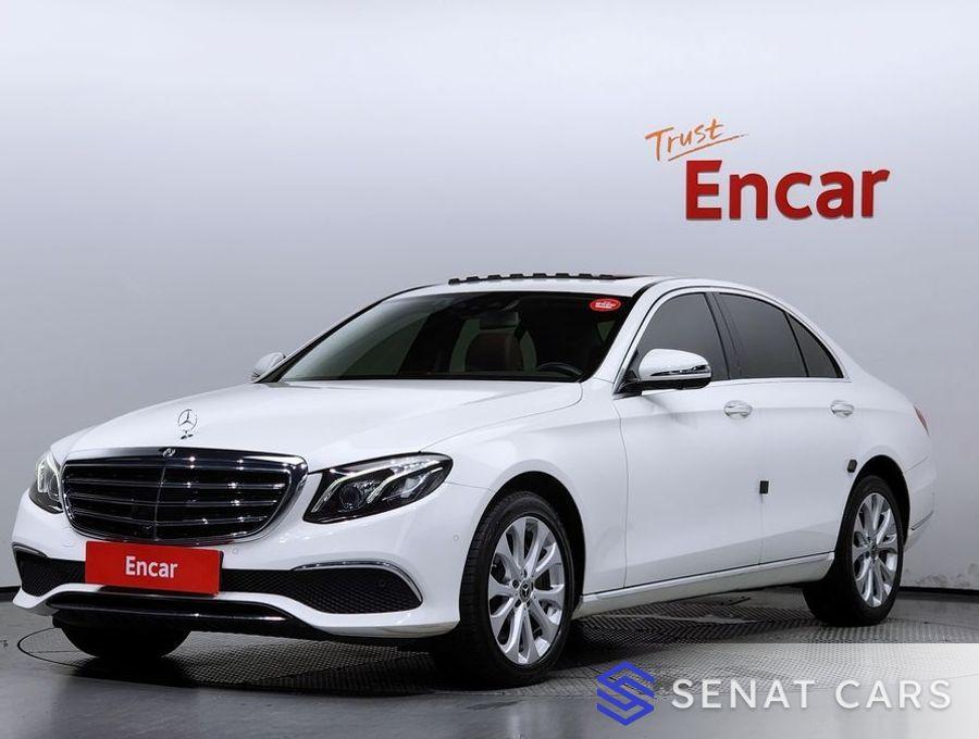 Mercedes-Benz E-Class E300 4MATIC Exclusive 4WD