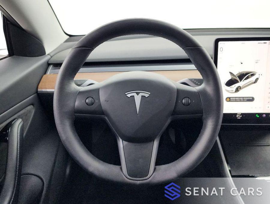 Tesla Model 3 Standard Range Plue 2WD